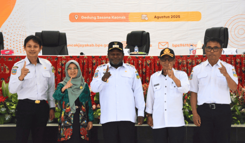 Forum Diskusi BPS Kabupaten Puncak Jaya Resmi Dibuka oleh Wakil Bupati