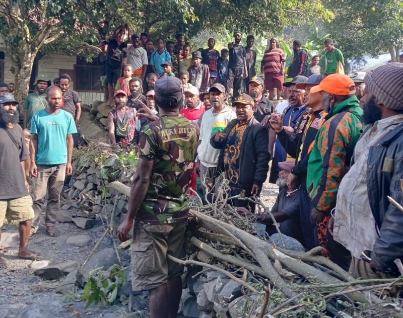 Pemda Puncak Jaya Respon Cepat Pemalanngan Jalan di Perbatasan Tolikara, Akhinya Kembali Dibuka