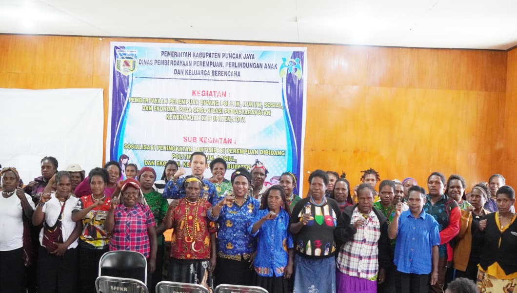 Pemkab Puncak Jaya Dorong Peningkatan Partisipasi Perempuan di Bidang Sosial dan Ekonomi Melalui Sosialisasi di Distrik Muara