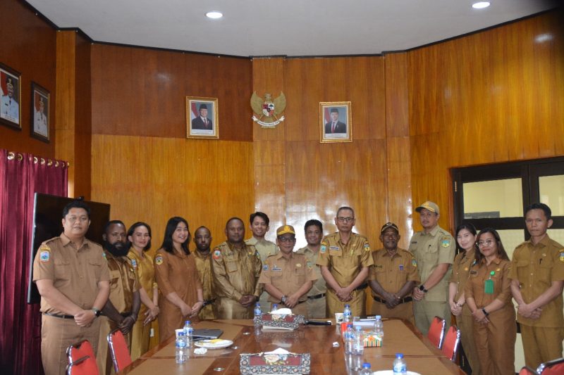 Pemkab Puncak Jaya Gelar Pembahasan IPKD dan Program MCSP Tahun Anggaran 2025