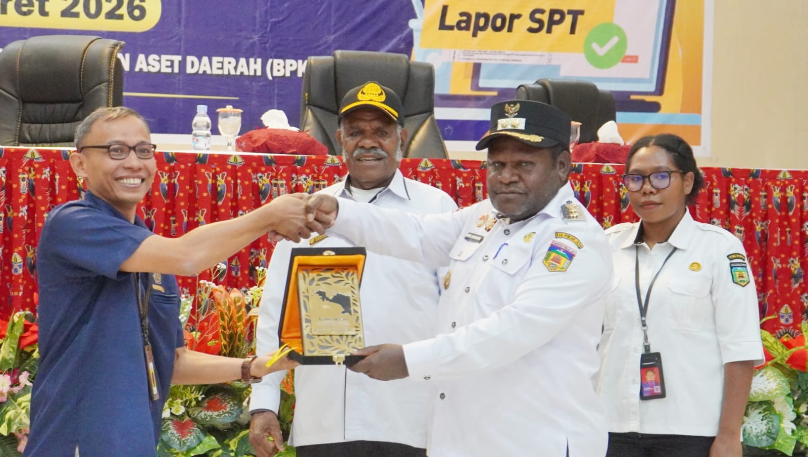 Pemkab Puncak Jaya Tutup Sosialisasi Implementasi Coretax DJP dan Pelaporan SPT bagi ASN dan Bendahara