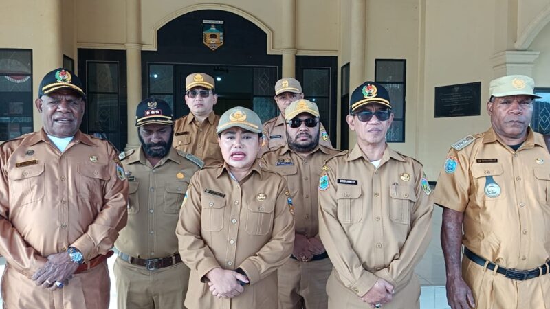 Plt. Sekda Yubelina; Bupati dan Wakil Bupati Puncak Jaya akan Turun Langsung Cek Harga Barang di Pasar