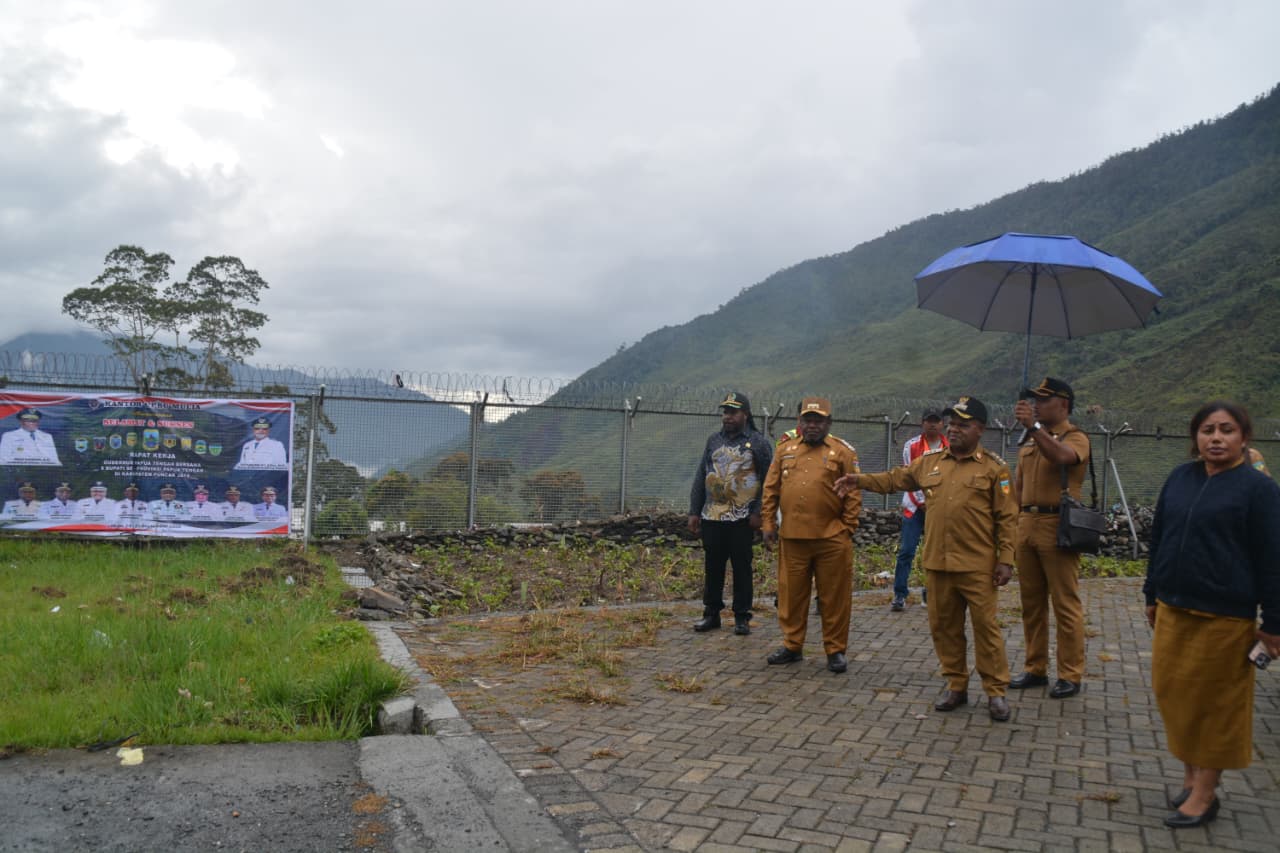 Puncak Jaya Bersiap Sambut Gubernur dan Wakil Gubernur Papua Tengah Serta 8 Bupati Se-Papua Tengah