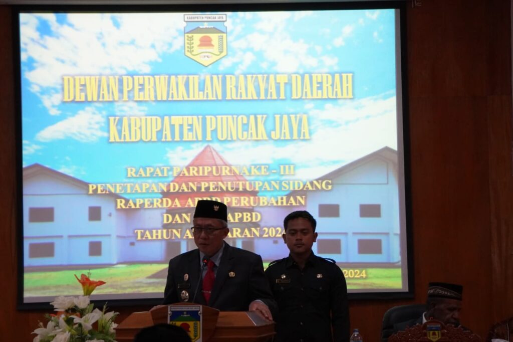 RAPAT PARIPURNA KE-III PENETAPAN DAN PENUTUPAN SIDANG RAPERDA APBD PERUBAHAN DAN NON APBD TAHUN ANGGARAN 2024