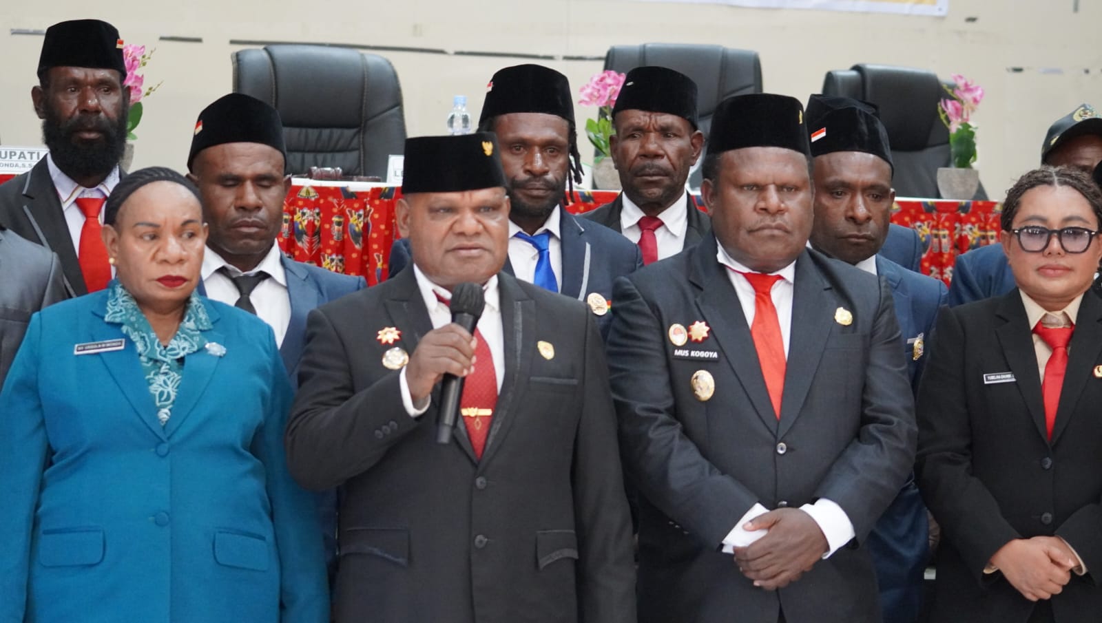 TONGGAK SEJARAH BARU : DPRK PUNCAK JAYA RESMI SETUJUI PEMEKARAN KABUPATEN YAMO DALAM RAPAT PARIPURNA